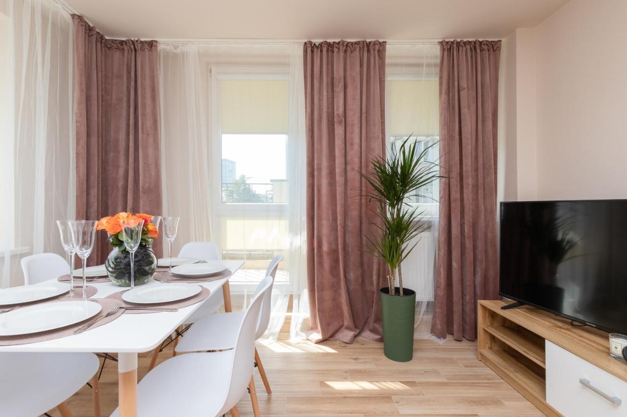 Mokotow Apartments Reytan By Noclegi Renters 바르샤바 외부 사진